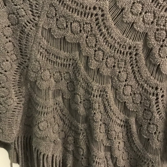 Gray Sweater Poncho - Picture 2 of 3